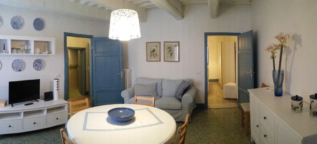 Abitare Il Borgo Piazza Del Popolo Daire Castagneto Carducci Dış mekan fotoğraf